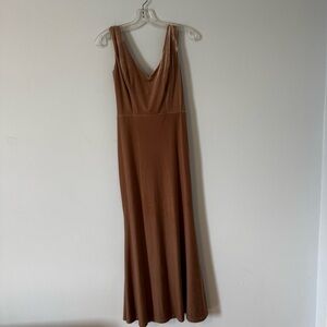 Revelry Velvet Cowl Back Gown Champagne Size 6 Formal Holiday luxe